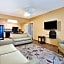 Holiday Inn Express Hotel & Suites San Jose-Morgan Hill