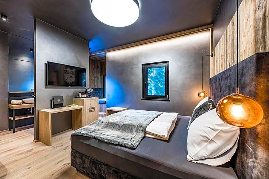 ALMMONTE PRÄCLARUM SUITES - Casual Boutique Hotel