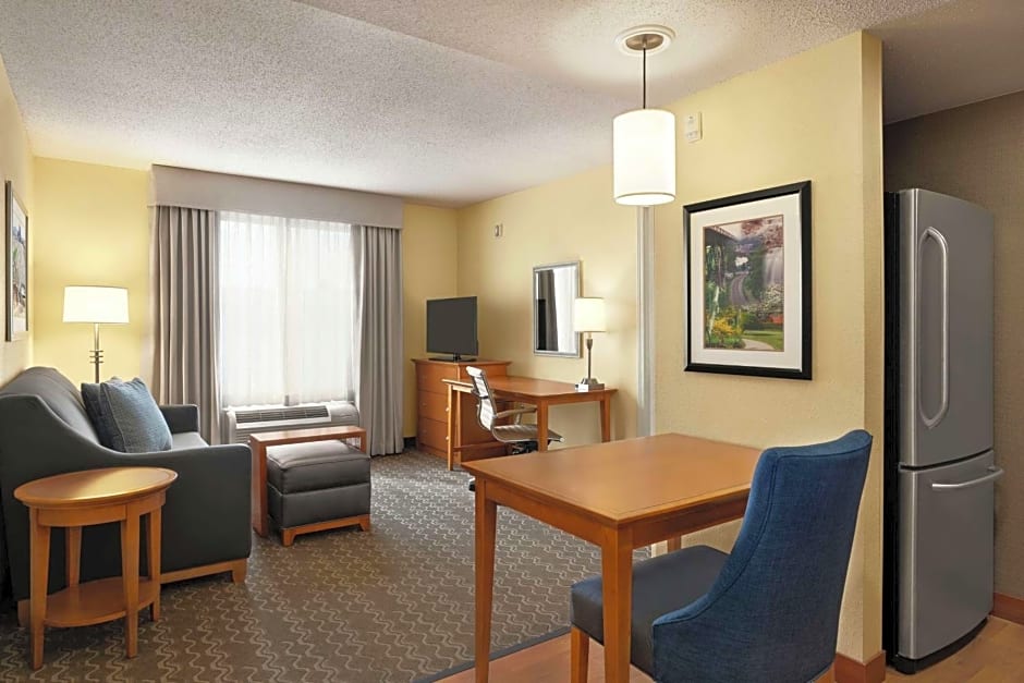 Homewood Suites By Hilton Bethlehem Airport