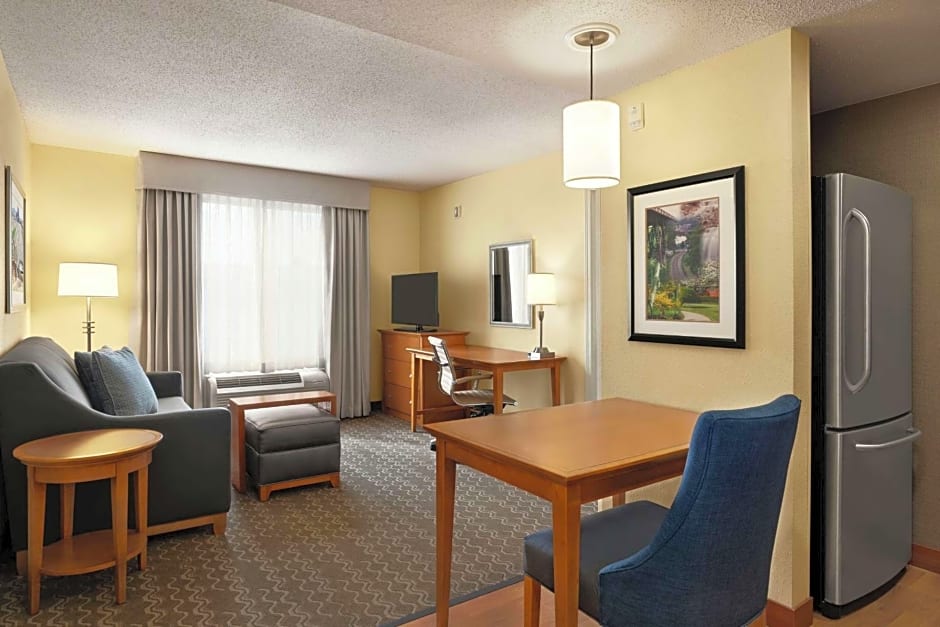 Homewood Suites By Hilton Bethlehem Airport