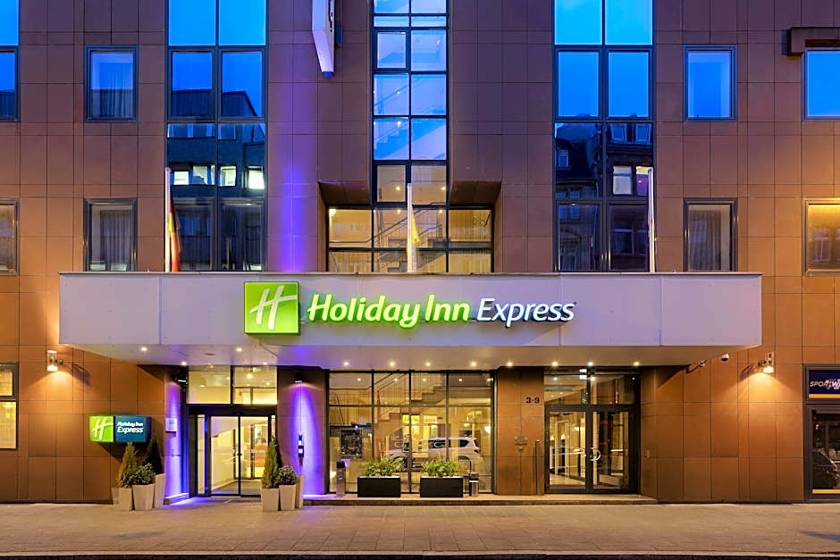 Premier Inn Frankfurt City Centre
