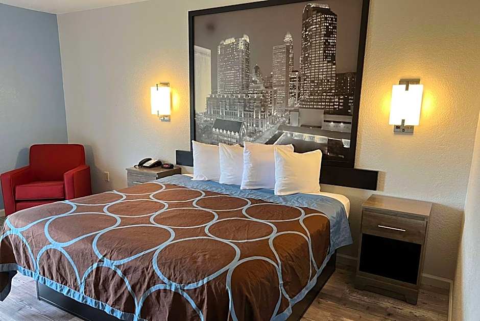 Super 8 by Wyndham Clemmons/Winston-Salem Area