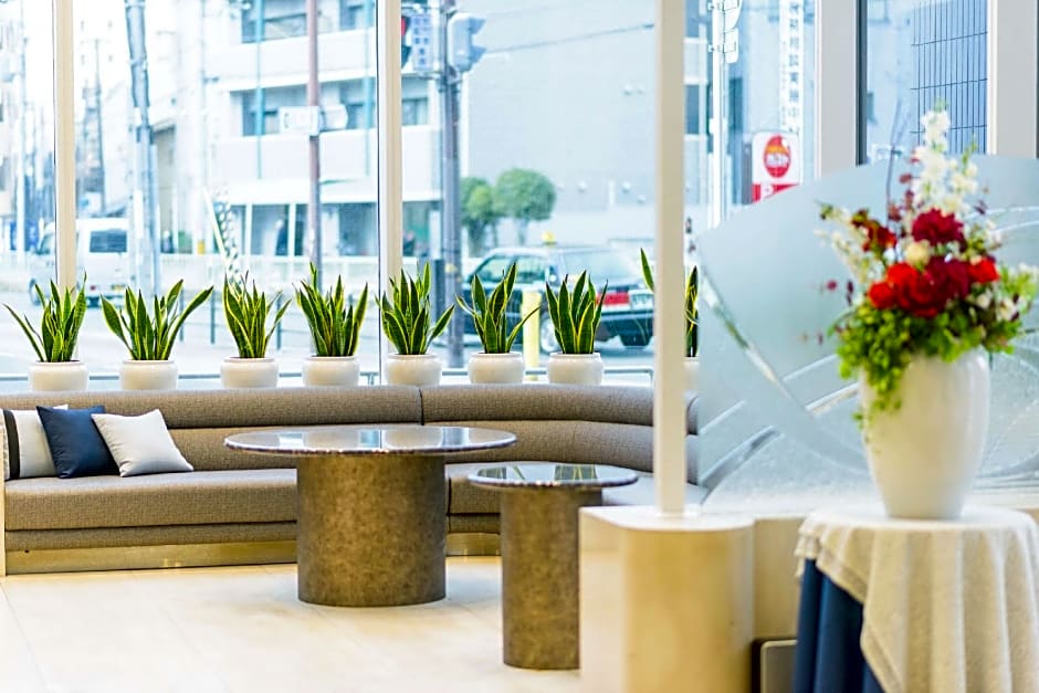 SureStay Plus Hotel by Best Western Shin-Osaka – Osaka, 27