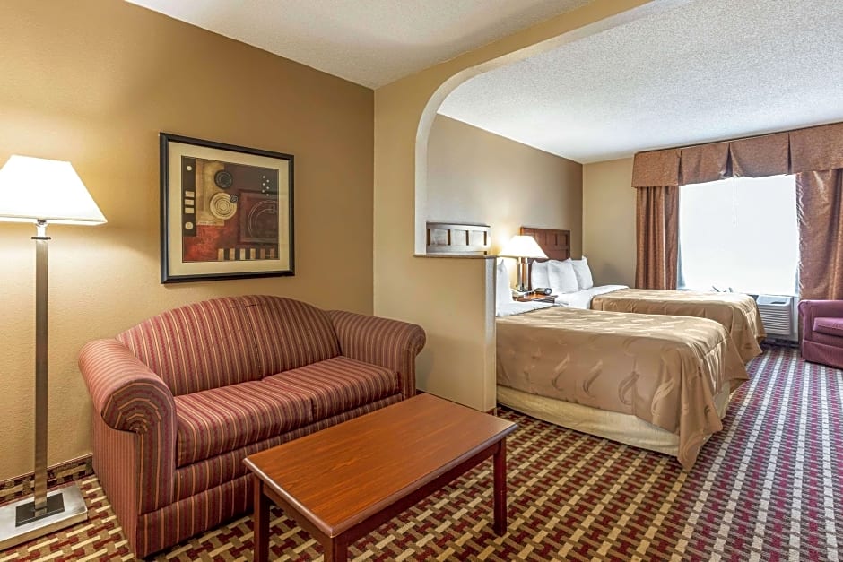 Foto 1 daripada 6 — 2 Double Beds Suite