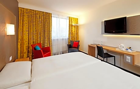 Double room with extra bed