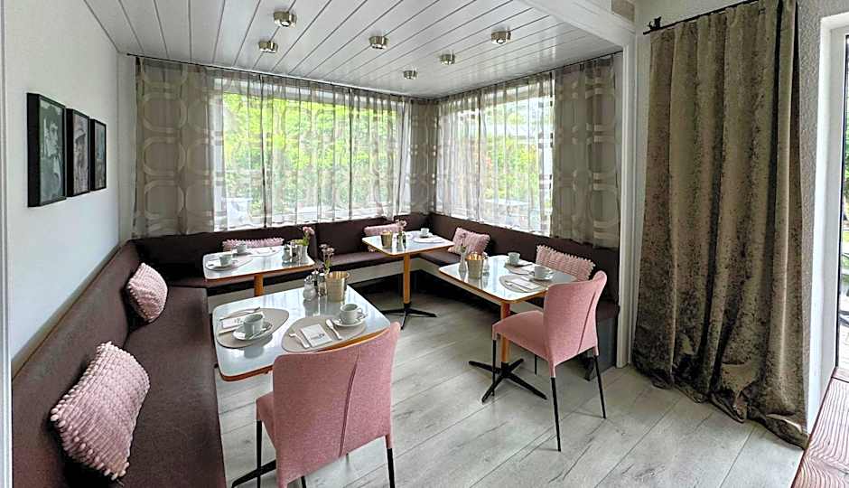 Boutique Hotel OASE, mit oder ohne Frühstück buchbar, Parkplatz kostenlos