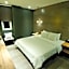 Huwei Hotel