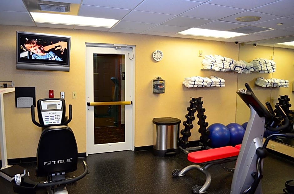 Country Inn & Suites by Radisson, Bentonville South - Rogers, AR