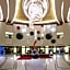Pullman Linyi Lushang Hotel