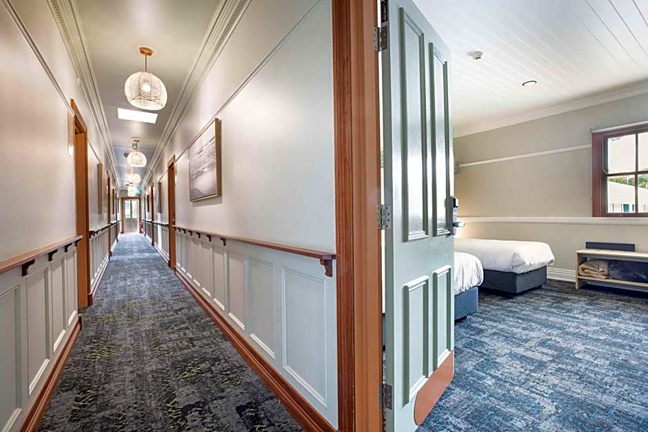 Nightcap at Manly Hotel