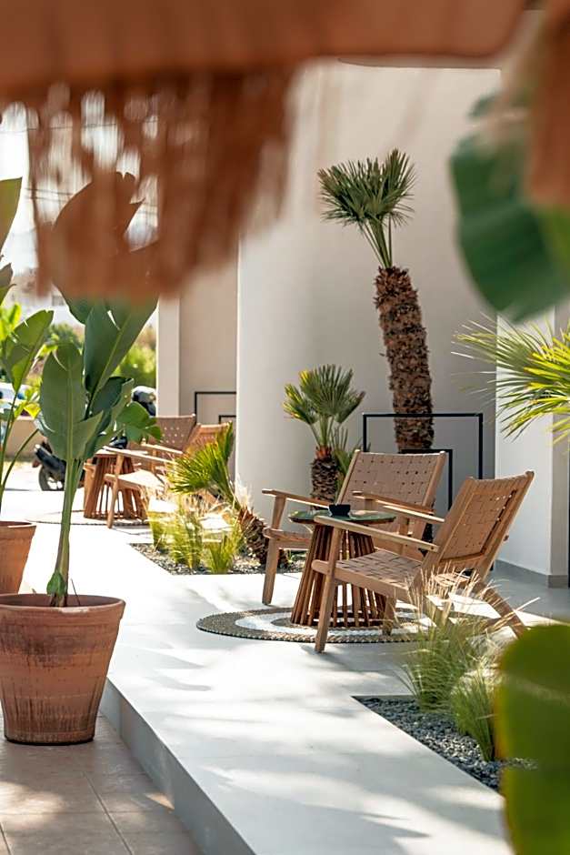 Ammos Boutique Apartments & Suites