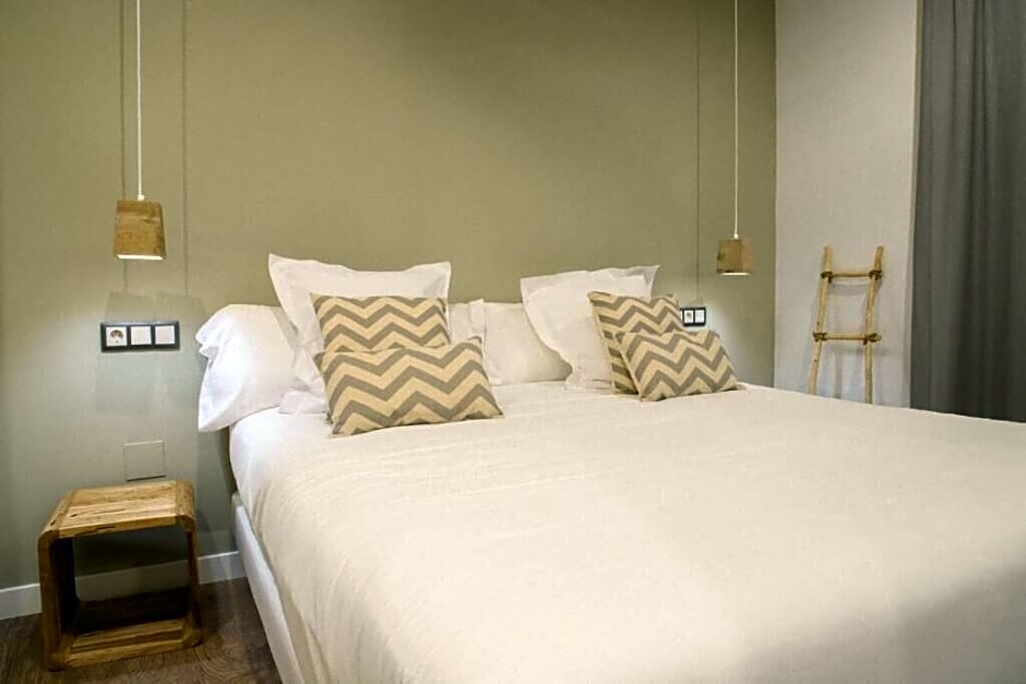 Apartamentos Naitly Málaga Teatro Romano