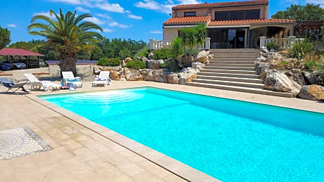 Villa RENE