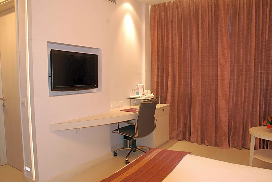 Sarovar Portico Naraina Delhi
