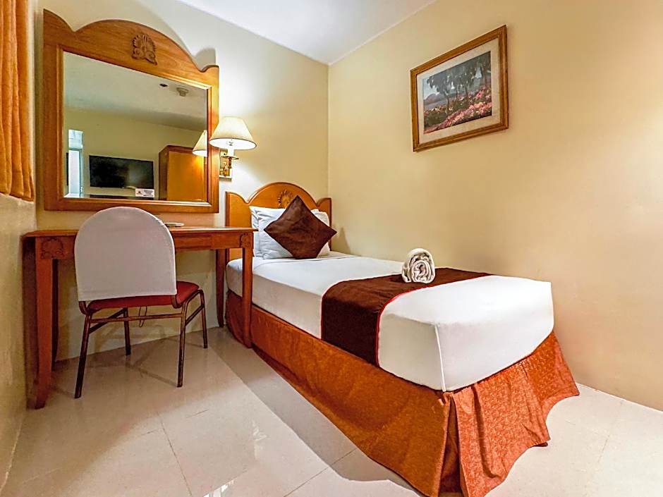 Palladium Suites Hotel