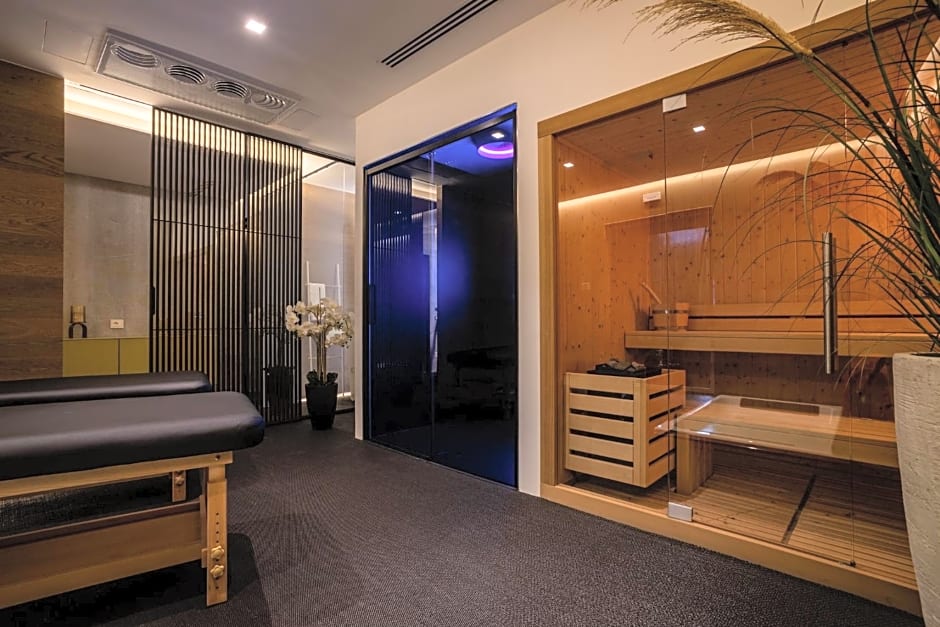 HOTIDAY Room Collection - Olbia Wallure