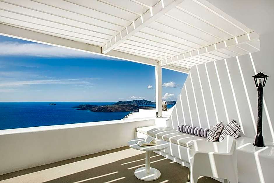 Caldera's Lilium Villas