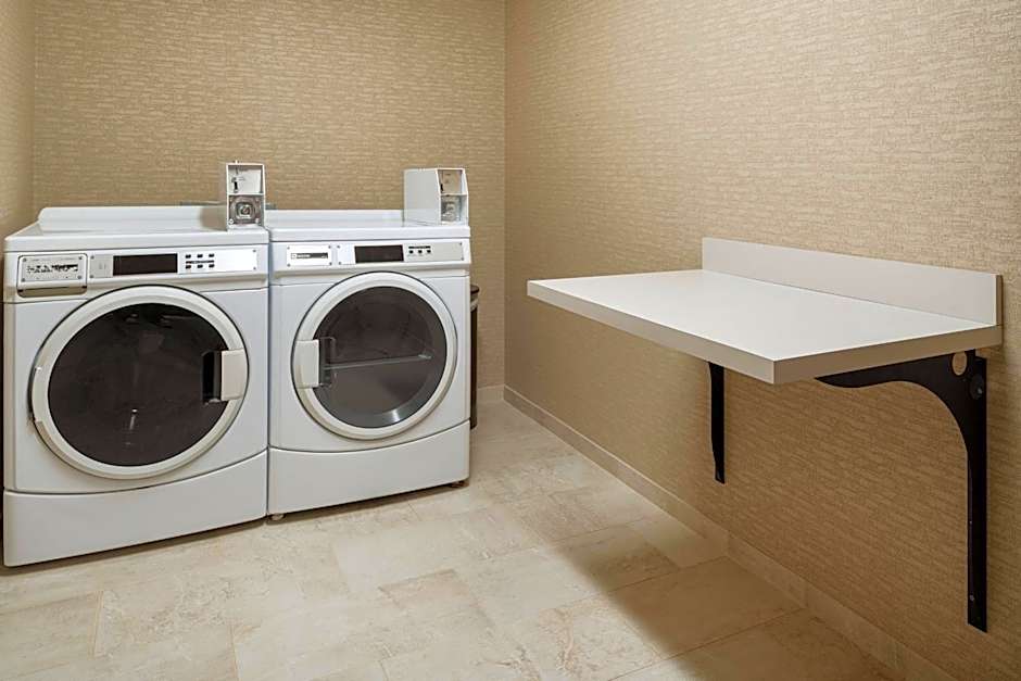 Courtyard by Marriott Boulder