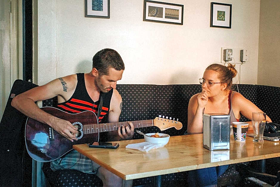 Ocean Island Inn | Backpackers | Suites