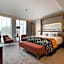 Clayton Hotel Chiswick