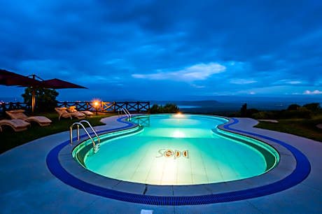 Lake Nakuru Sopa Lodge