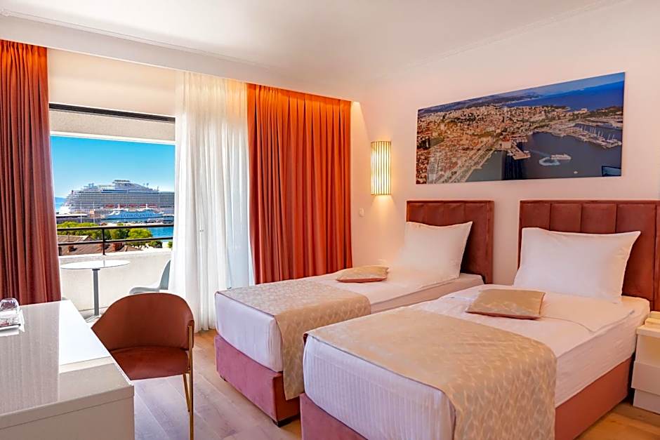 Hotel Luxe