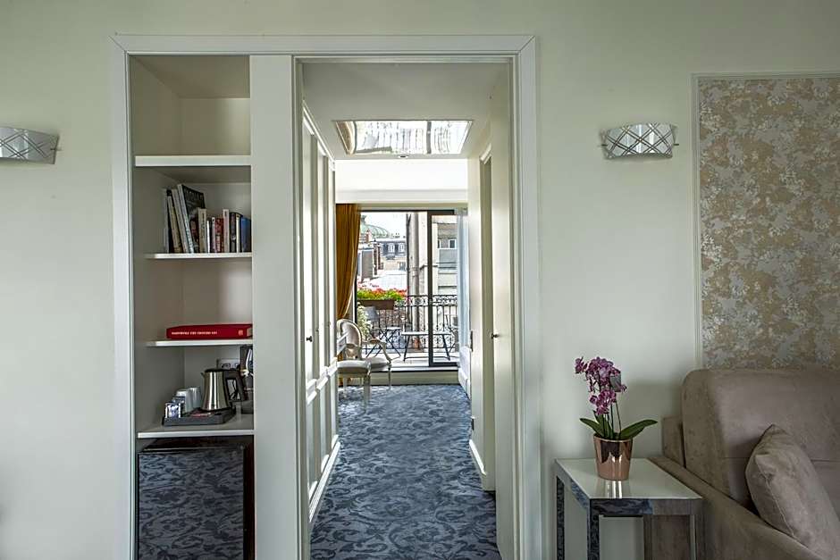 Hotel Saint Petersbourg Opera