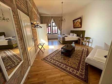 Superior Junior Suite