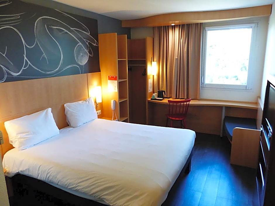 ibis Paris Meudon Velizy