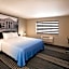 Super 8 by Wyndham Warrenton