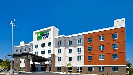 Holiday Inn Express & Suites Lexington Midtown By IHG