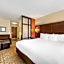 Comfort Suites East Lincoln - Mall Area