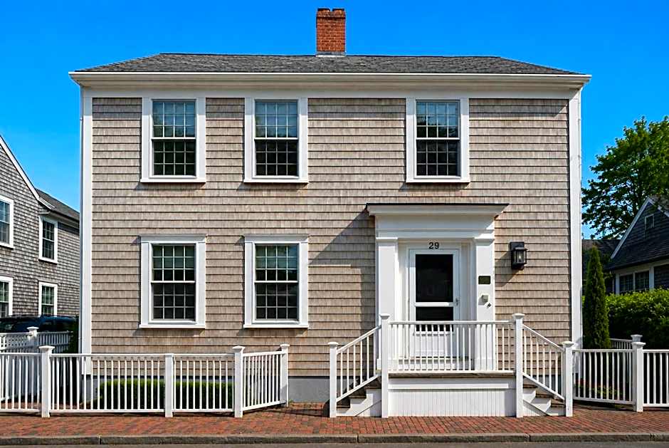 29 India House