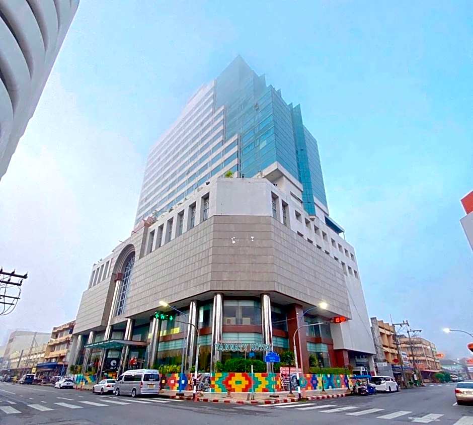 Yannaty Hotel Halal