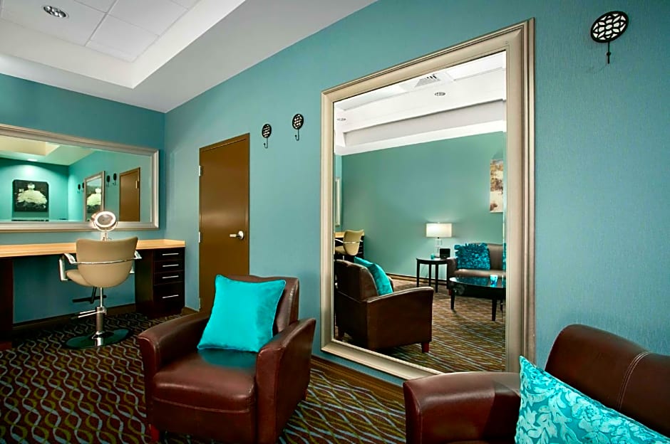 Aviator Hotel & Suites South I-55, BW Signature Collection