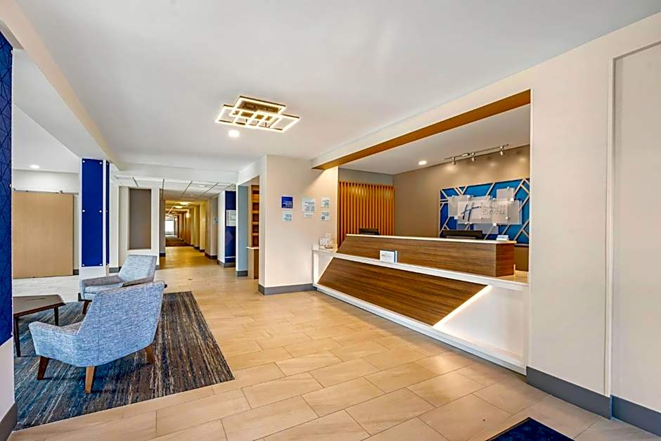 Holiday Inn Express White House By IHG
