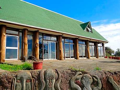 Tupa Hotel