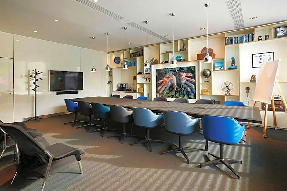 citizenM Paris La Défense