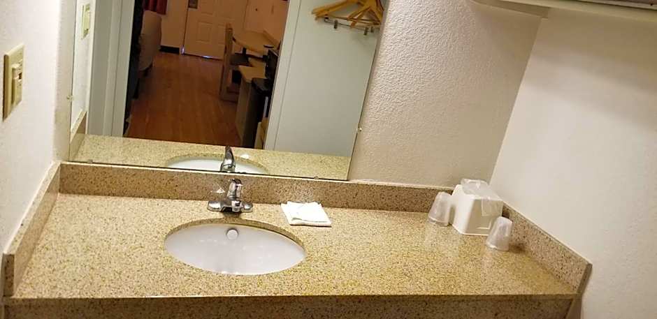 FairBridge Inn Express London