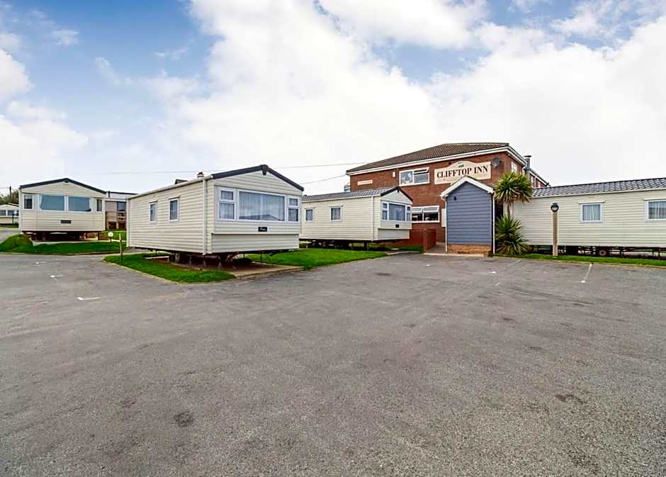 Castaways Holiday Park