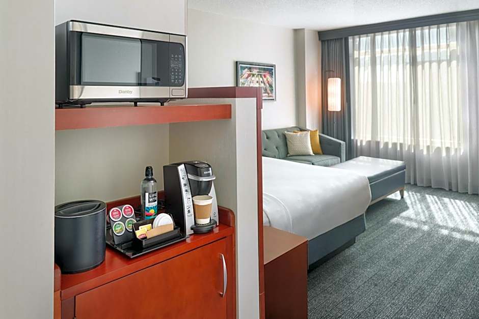 Courtyard by Marriott Washington, DC/Foggy Bottom