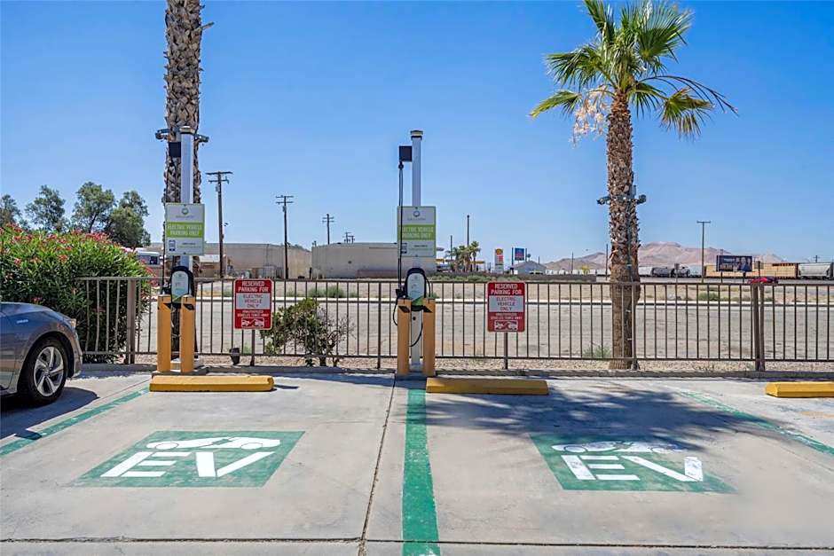 Best Western Desert Winds