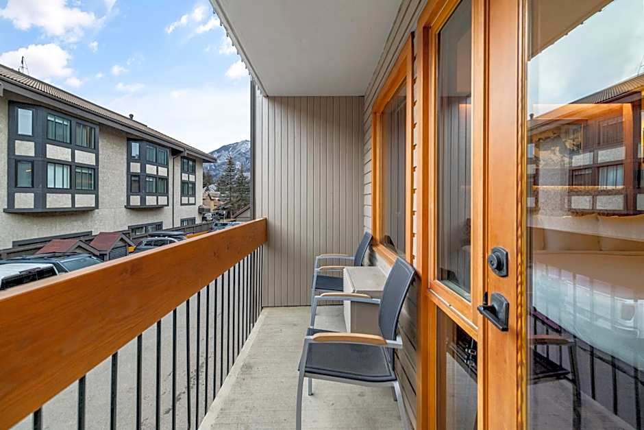Banff Ptarmigan Inn