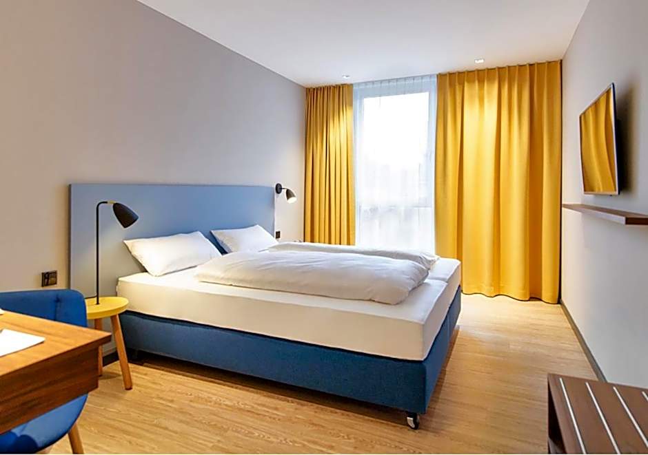 elaya hotel goeppingen,Trademark Collection by Wyndham