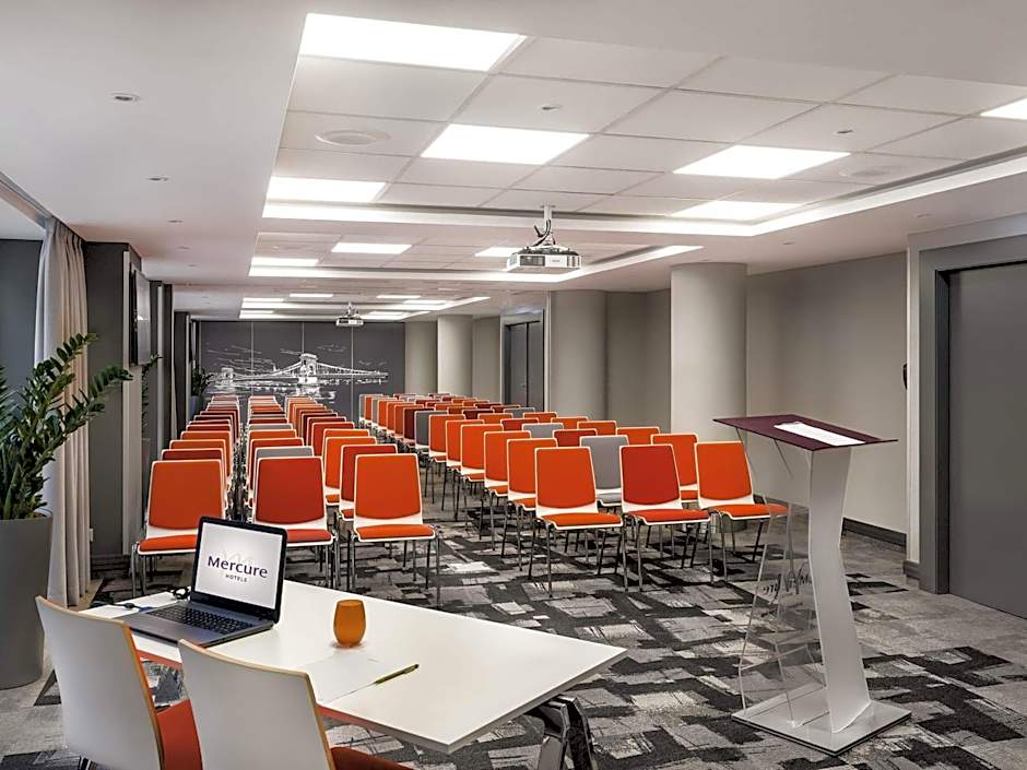 Mercure Budapest Korona