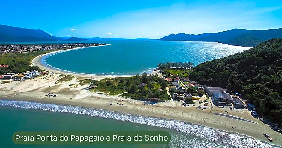 Pousada Recanto Edênico - à beira mar da Praia Ponta do Papagaio, Palhoça SC