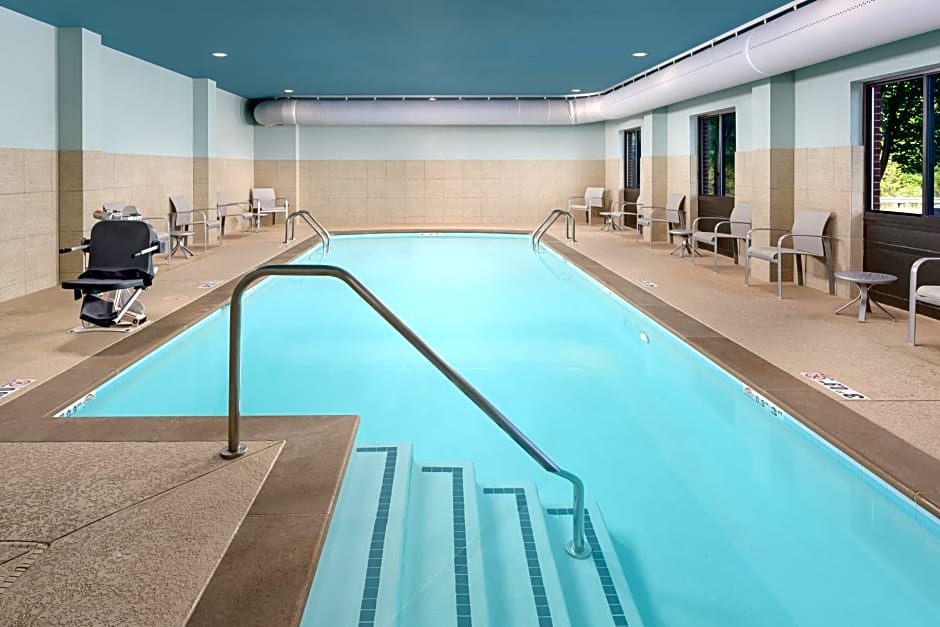 Holiday Inn Express - Tullahoma, an IHG Hotel