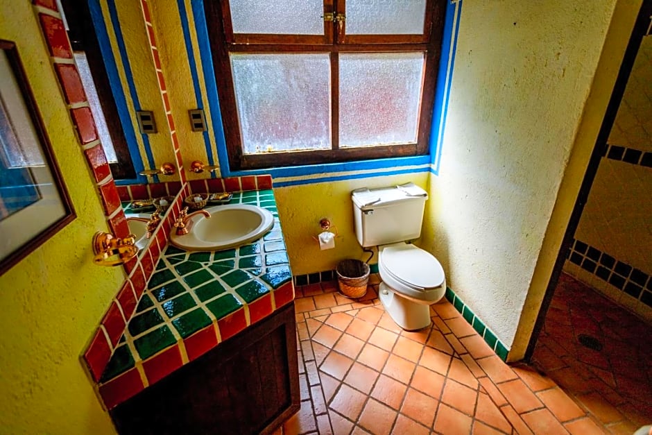 Lago Sol Hotel & Suites