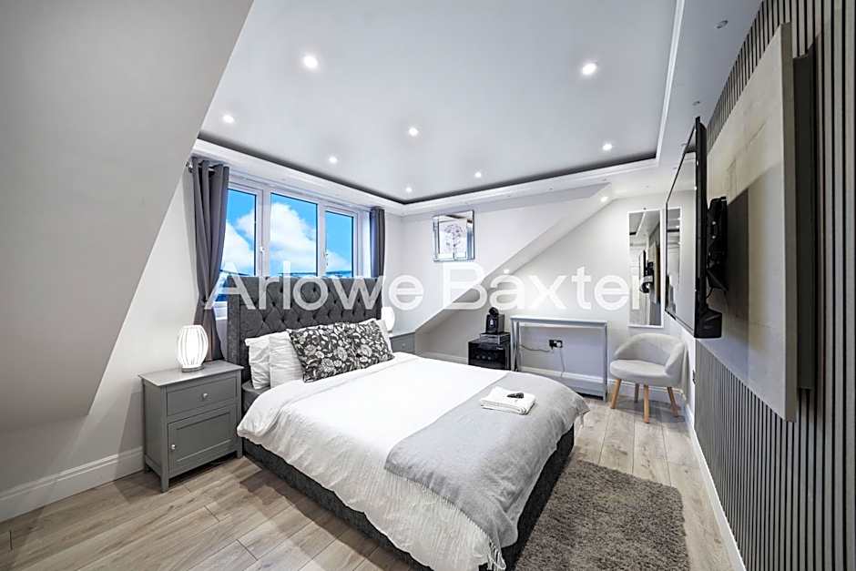 Hackney Suites - En-suite rooms & amenities