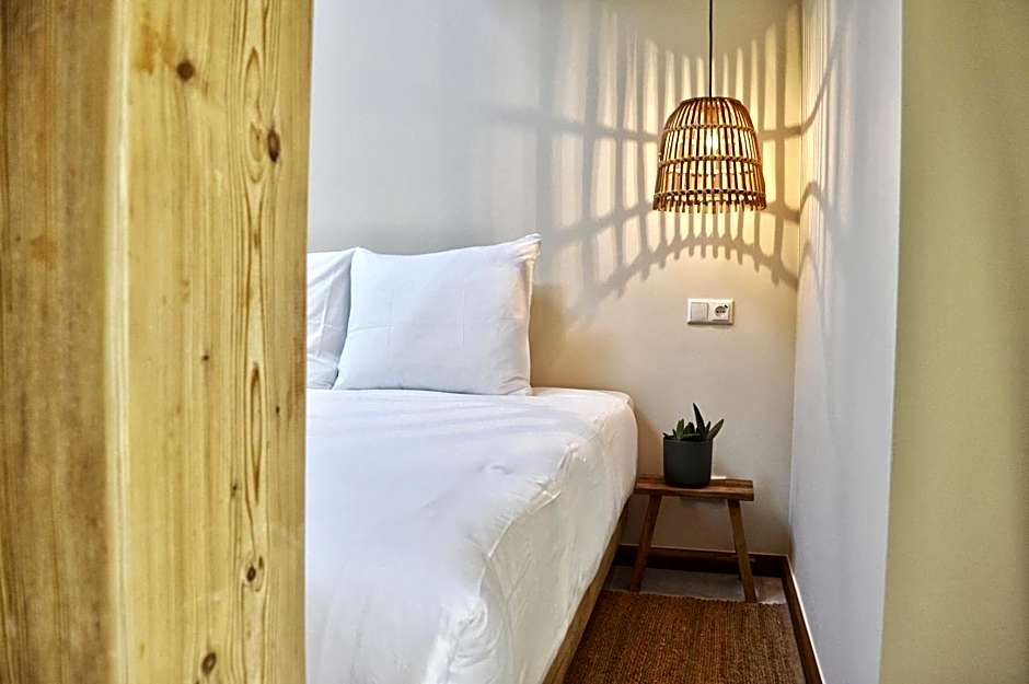 Van Heeckeren Apartments & Suites Buren